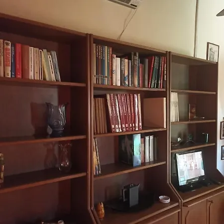 Panoramico Tra E Perugia Ideale Per Un Single O Per Coppia